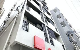 Mr.Kinjo Miki24 in 牧志駅前